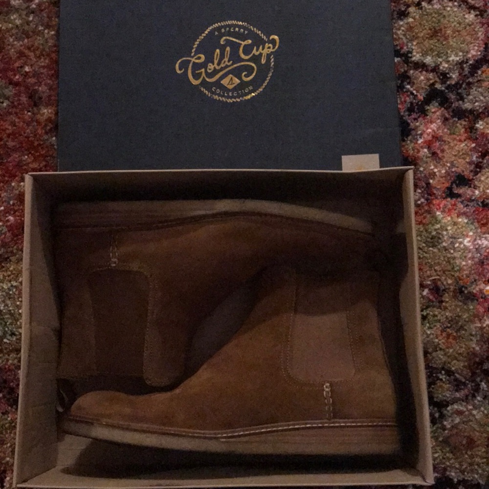 Sorry Chelsea Boots